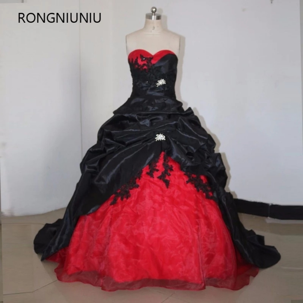 Iso of this dress sz 16-20. Under $150 please